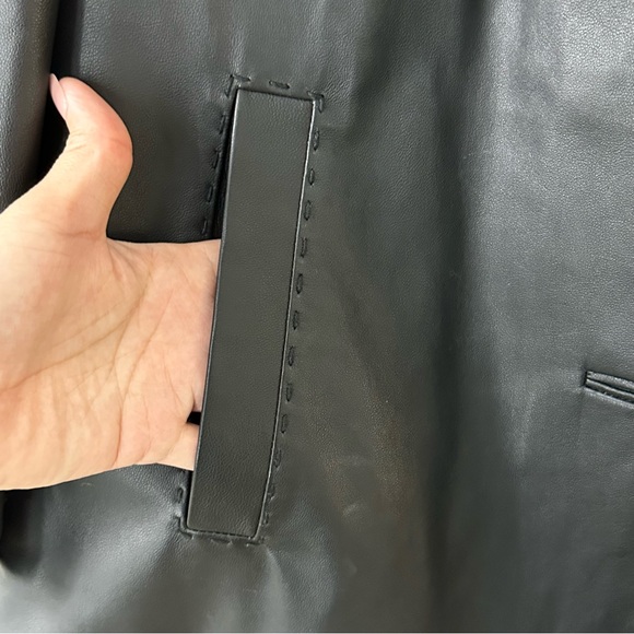 WORTH BLACK LEATHER COAT SZ XS - Picture 4 of 17